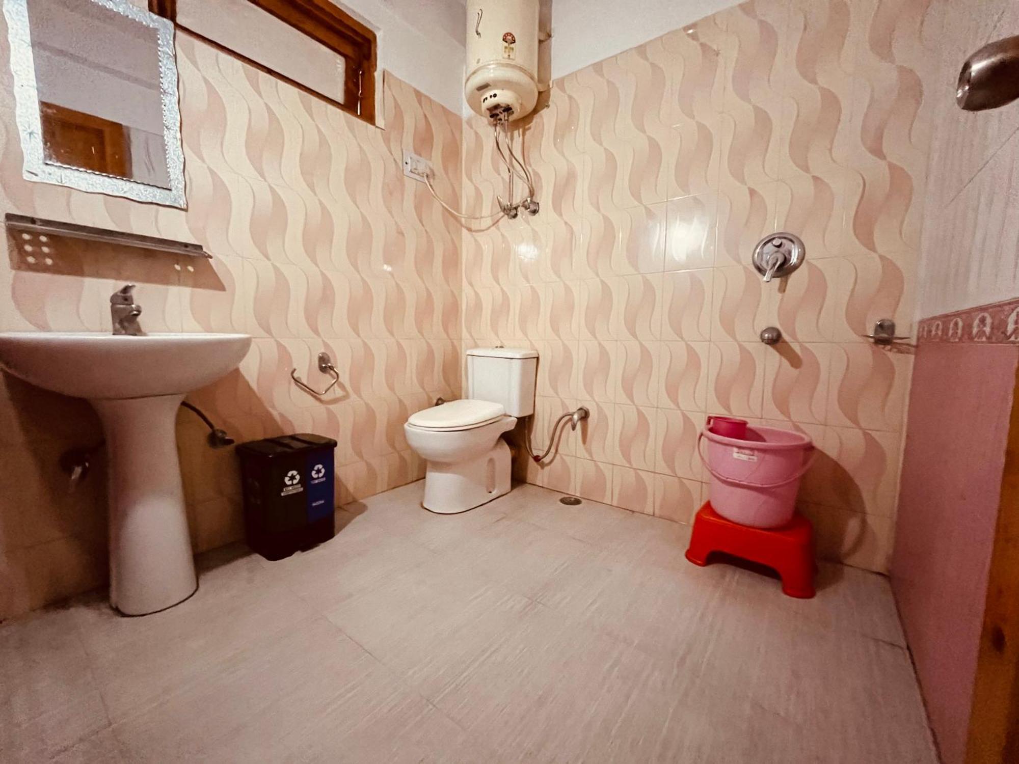 Hamir Guest Stays Уті Екстер'єр фото